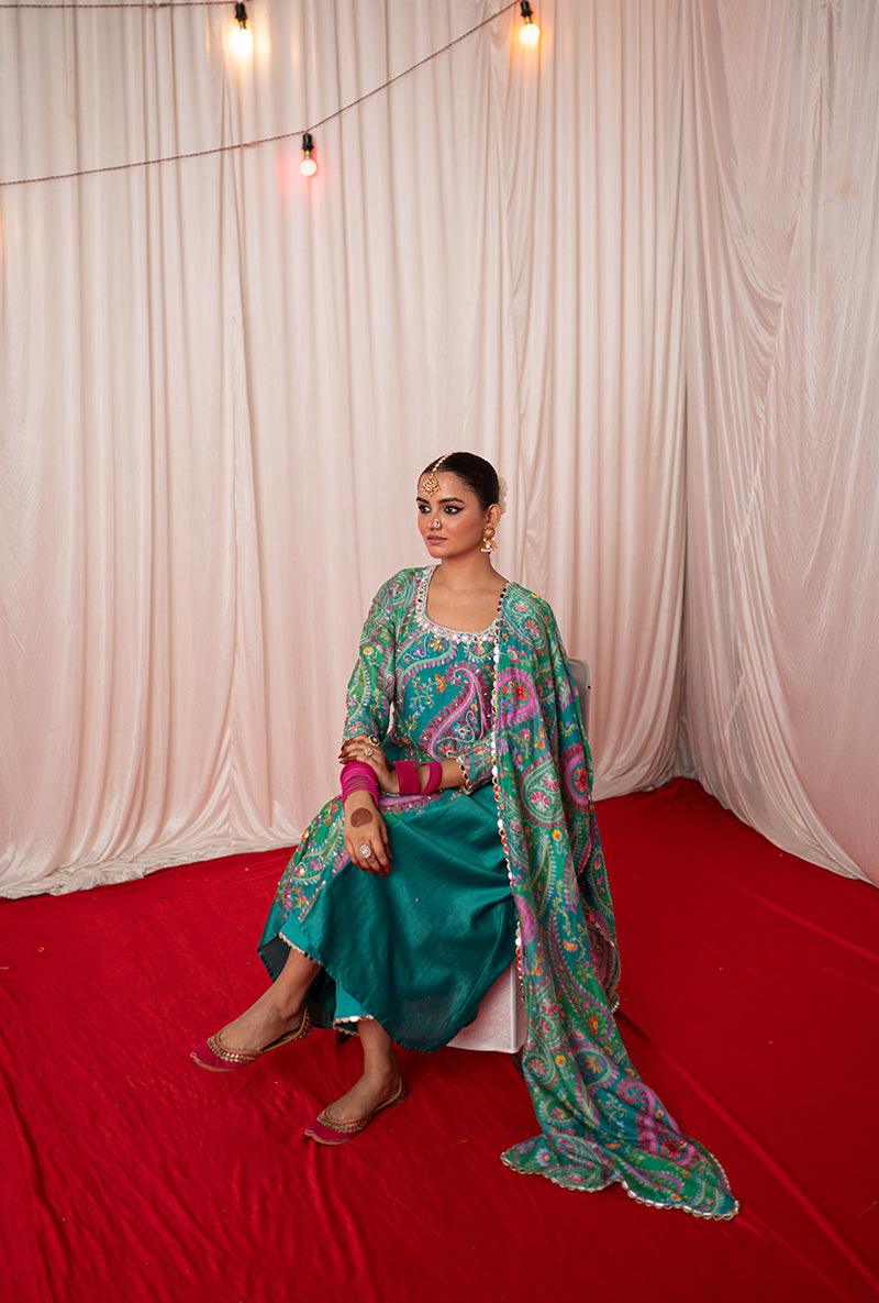 Green Embroidered Side Panel Kikli Kurta Set