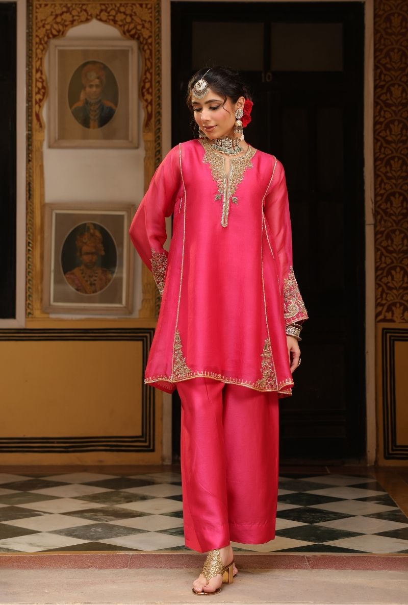 Pink Pheran Short Mehfil Kurta Set