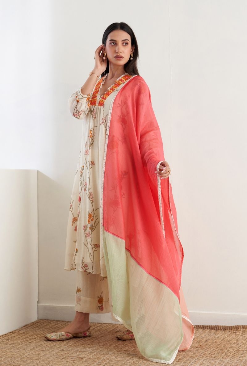 Ivory Floral Print Ruhi 2.0 Kurta Set