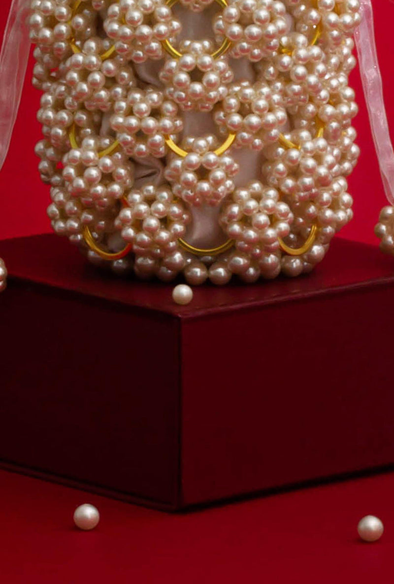 Leila Off-white Pearl Ring Bucket Bag