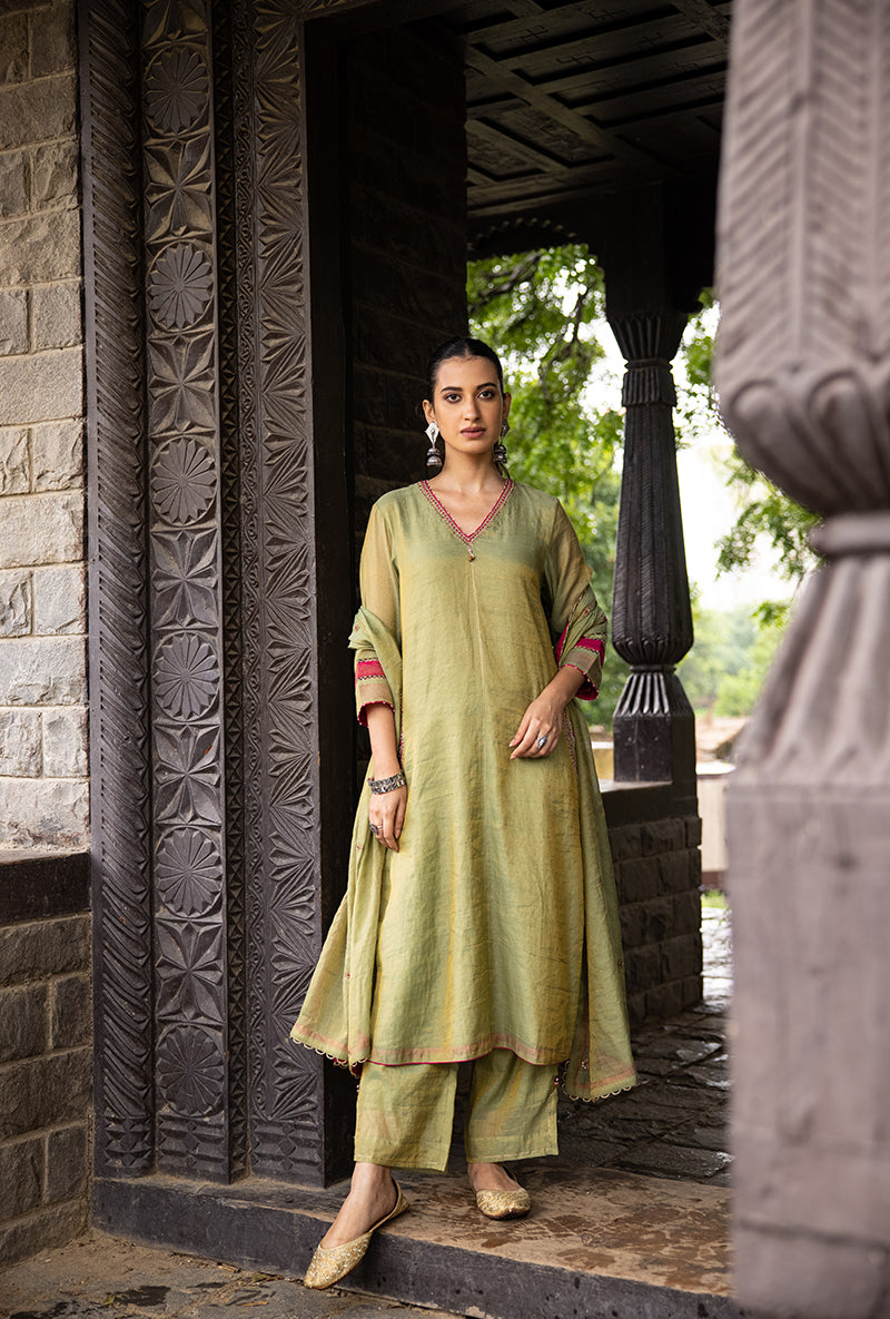 Pista Green Side Marodi Pocket Surmayi Kurta Set