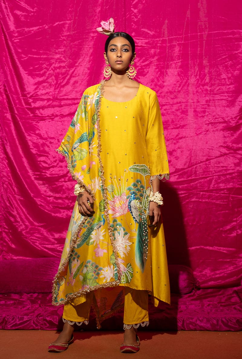 Yellow Peacock Motif Kamli Kurta Set