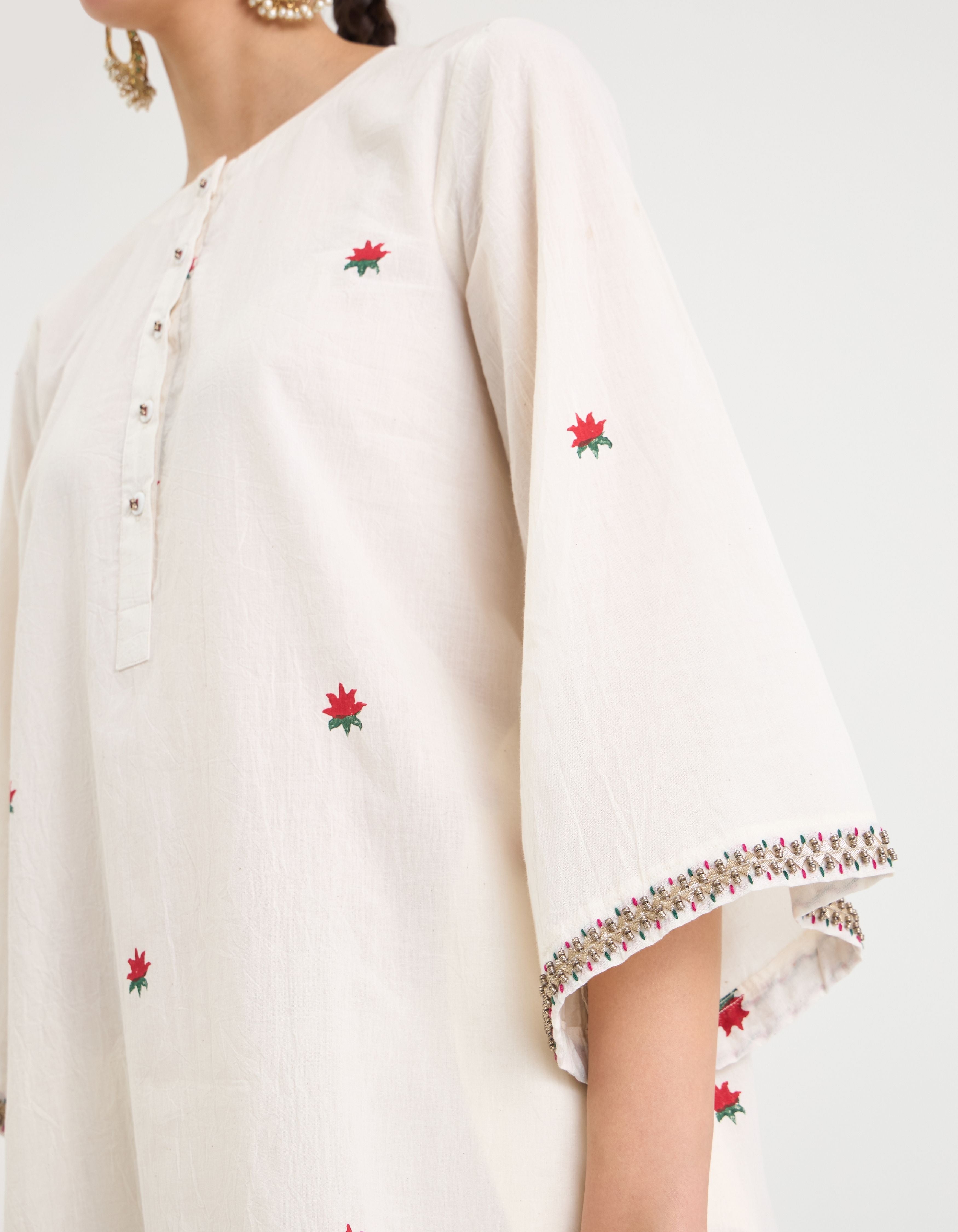 Off White Ditsy Lotus Print Sukhi Kurta Set