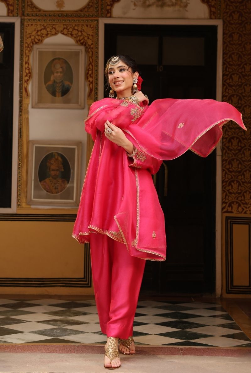 Pink Pheran Short Mehfil Kurta Set