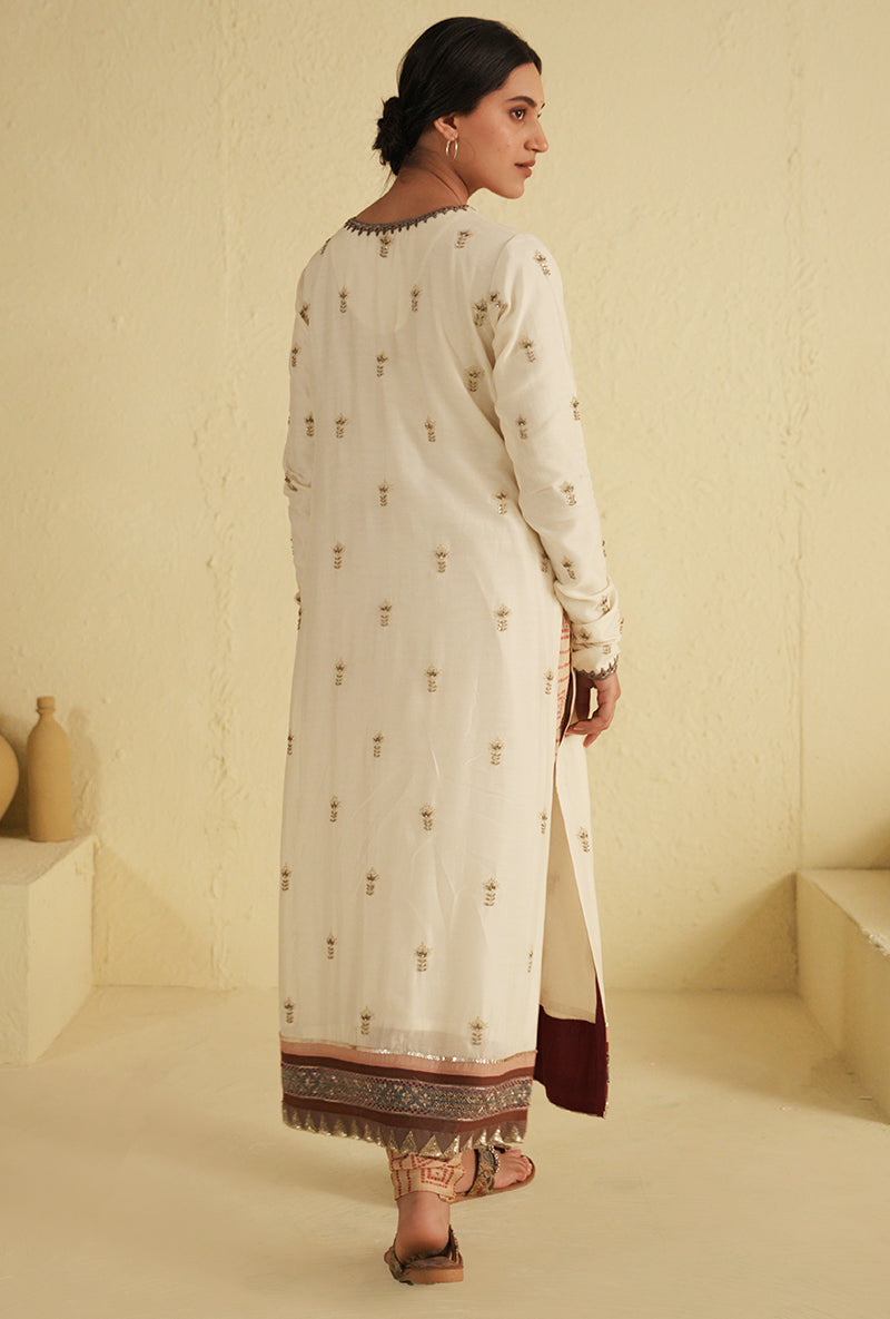 Ivory Straight Cut Noorie Kurta Set