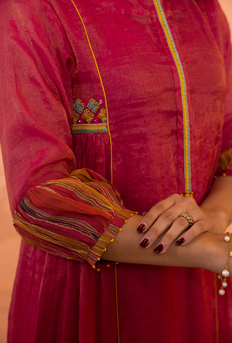 Pink Side Chunat Sia Kurta Set