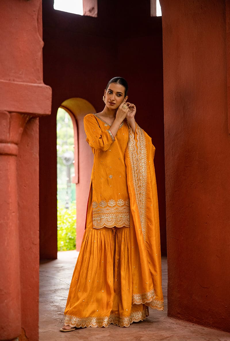 Saffron Tissue Scallop Hoor 3.0 Gharara Set