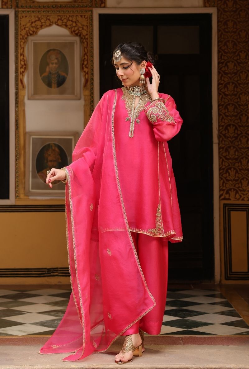 Pink Pheran Short Mehfil Kurta Set