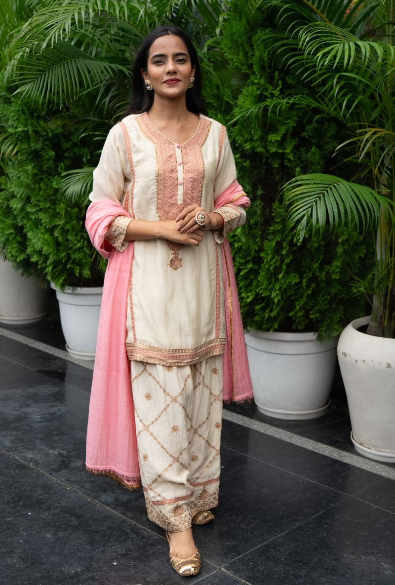 Jyoti Verma in Ivory Yoke embroidery Farshi Salwar Set