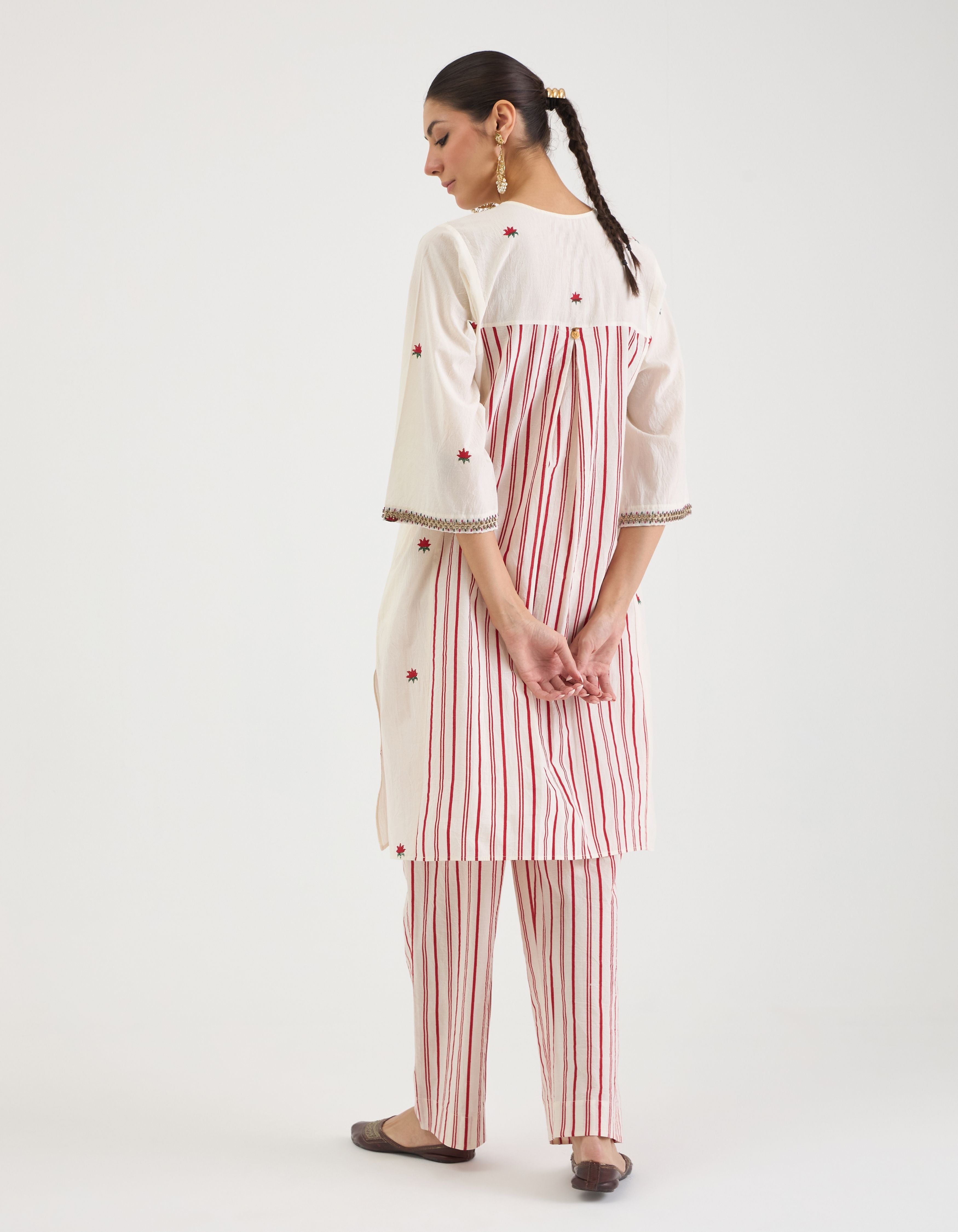 Off White Lotus Kalidaar Sukhi Kurta Set