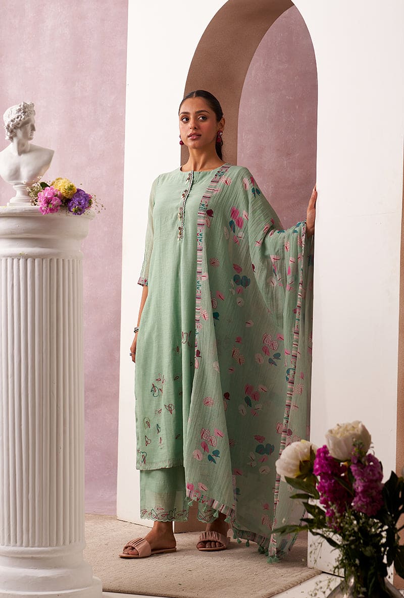 Aqua Classic Mahira Kurta Set