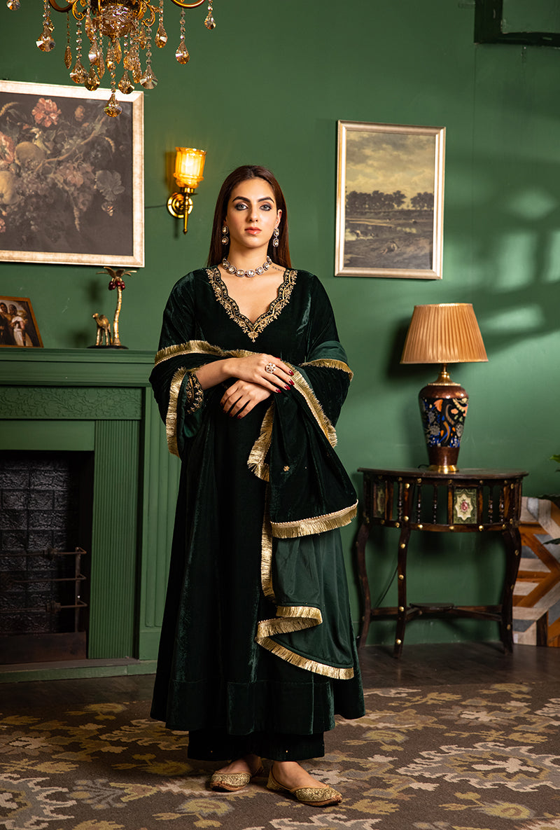 Bottle Green Velvet Scallop V- Neck And Sleeve Dastaan Anarkali Set