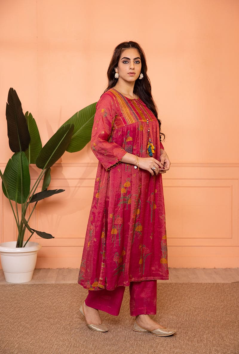 Pink Stripe Yoke Full Chunat Sia Kurta Set