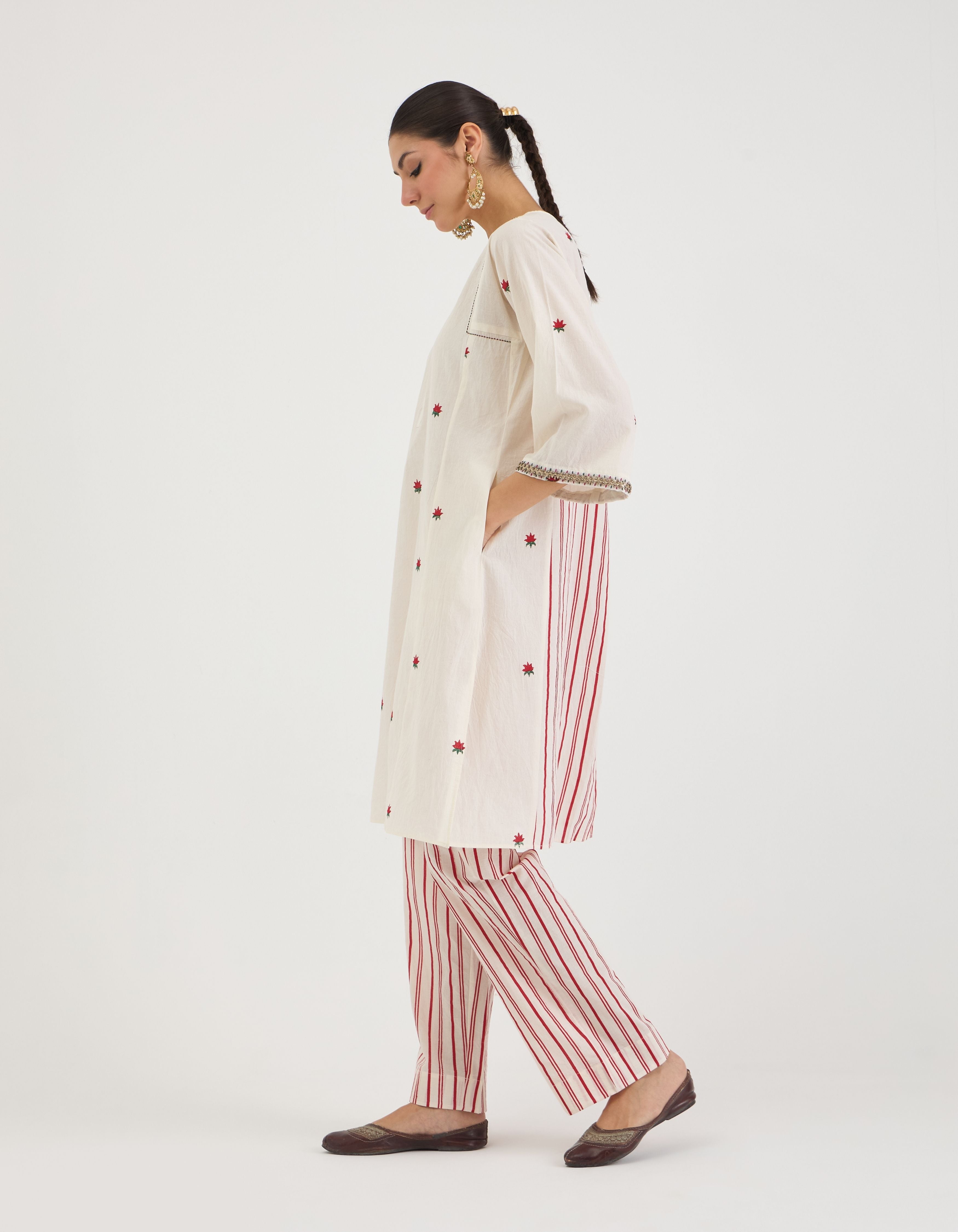 Off White Lotus Kalidaar Sukhi Kurta Set