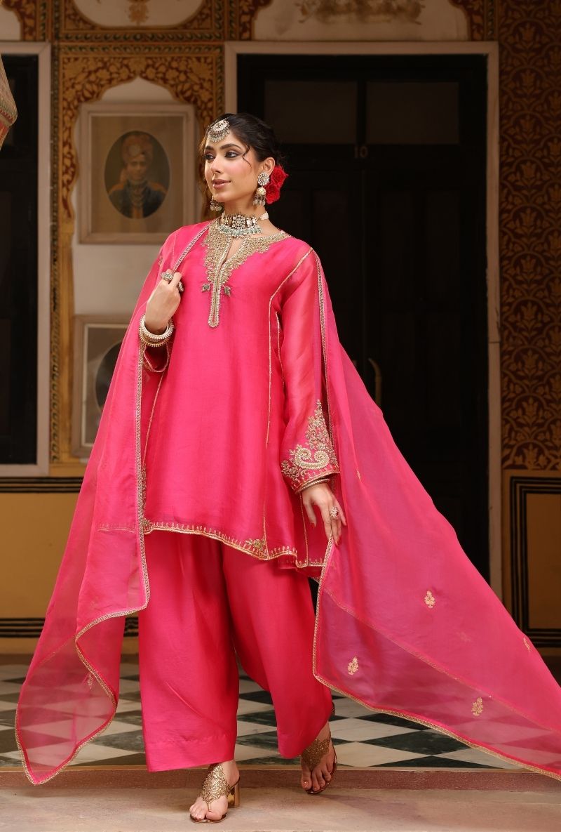Pink Pheran Short Mehfil Kurta Set