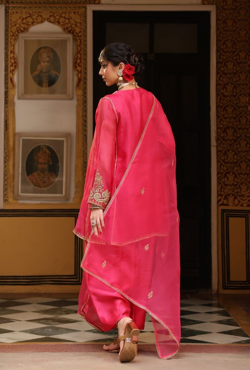 Pink Pheran Short Mehfil Kurta Set