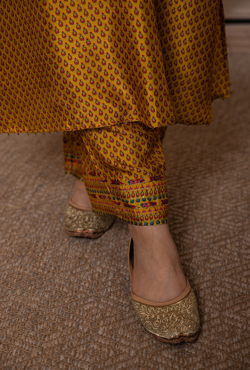 Yellow Cheent Print Heavy Neck Shaheen Kurta Set