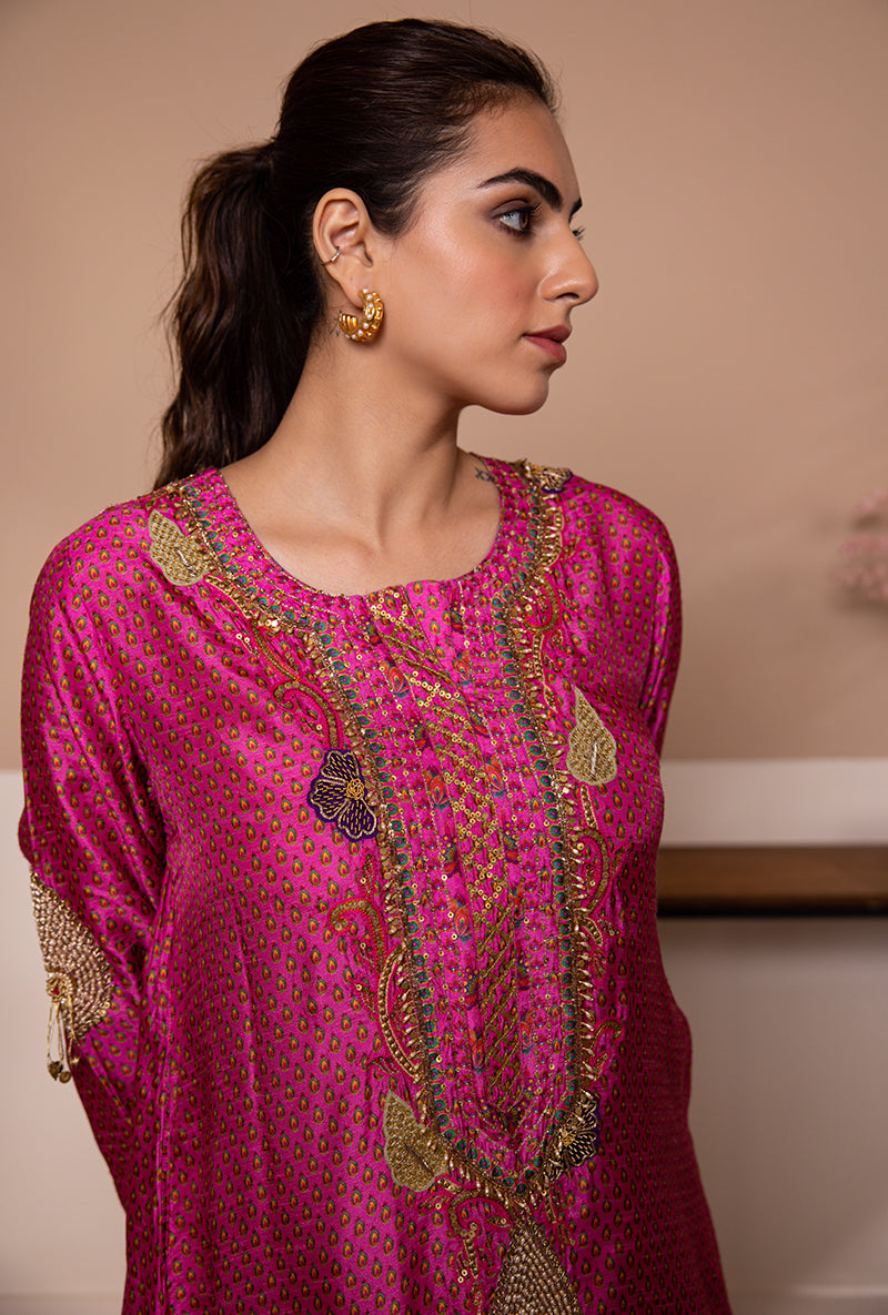 Pink Cheent Print Heavy Neck Shaheen Kurta Set