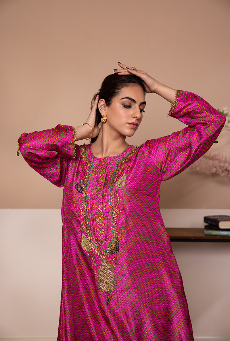 Pink Cheent Print Heavy Neck Shaheen Kurta Set