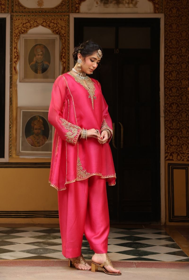 Pink Pheran Short Mehfil Kurta Set
