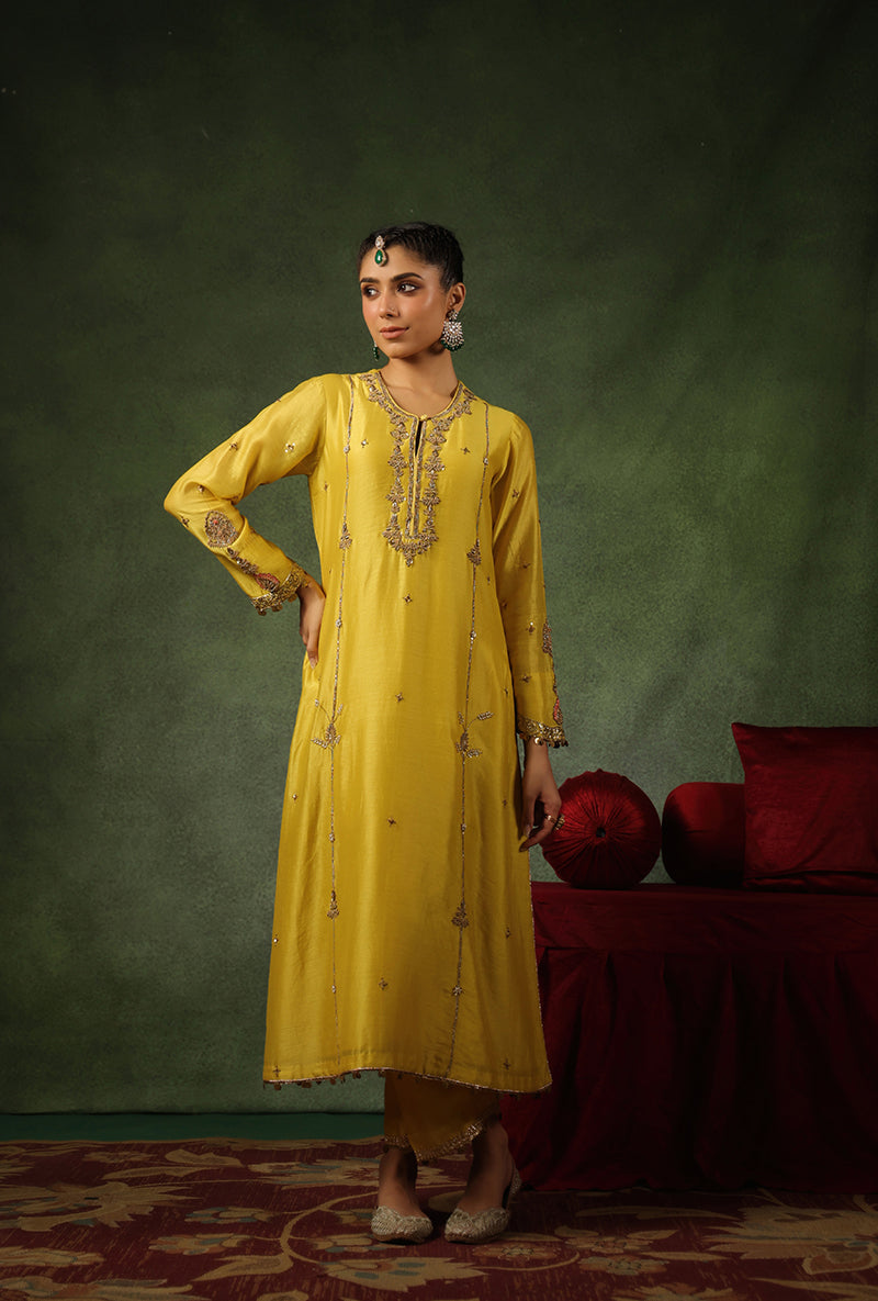 Yellow Zardosi Patti Buta Joda Ishq Kurta Set