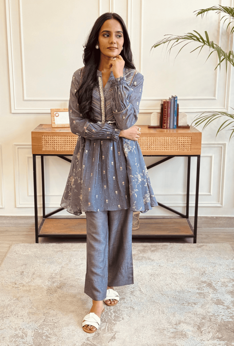 Jyoti Verma in English Blue Short Noor Co-ord Set