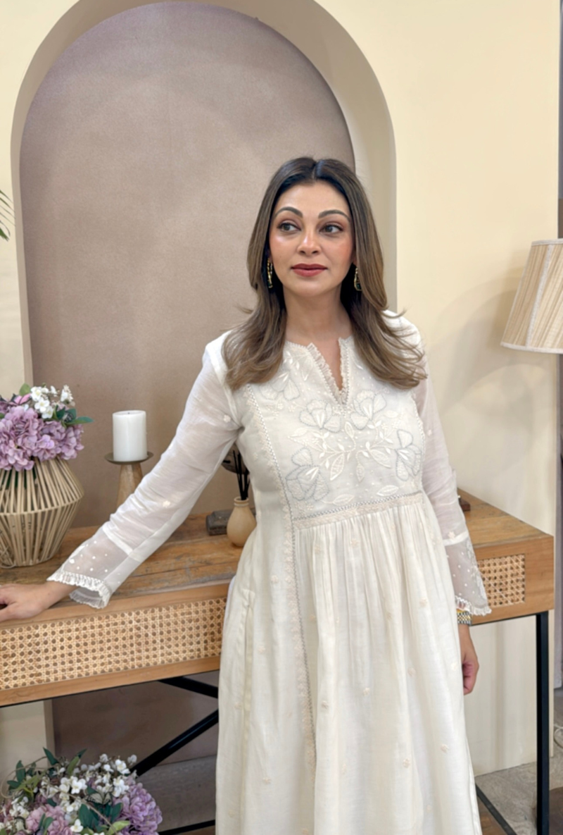 Meghna Nayyar in Ivory Applique Yoke Nazam Kurta Set