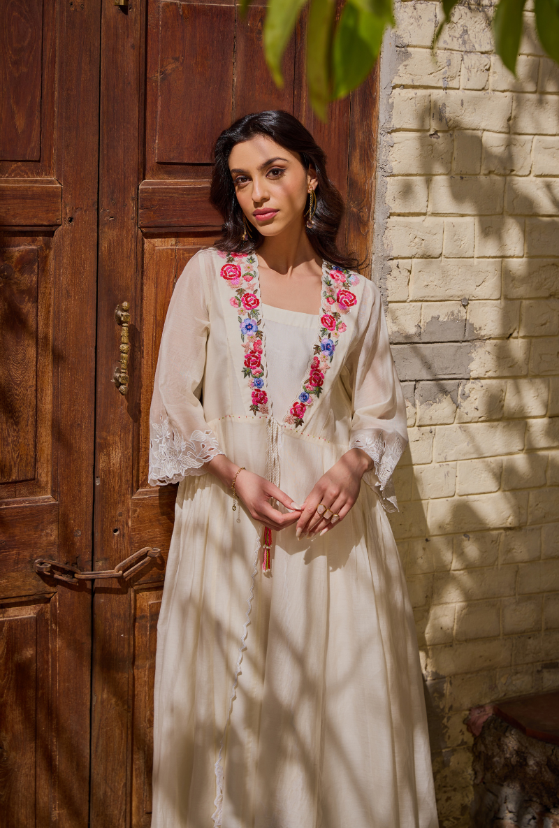 Ivory Cut Dana And Sequin Cape Anaardana Dress Set