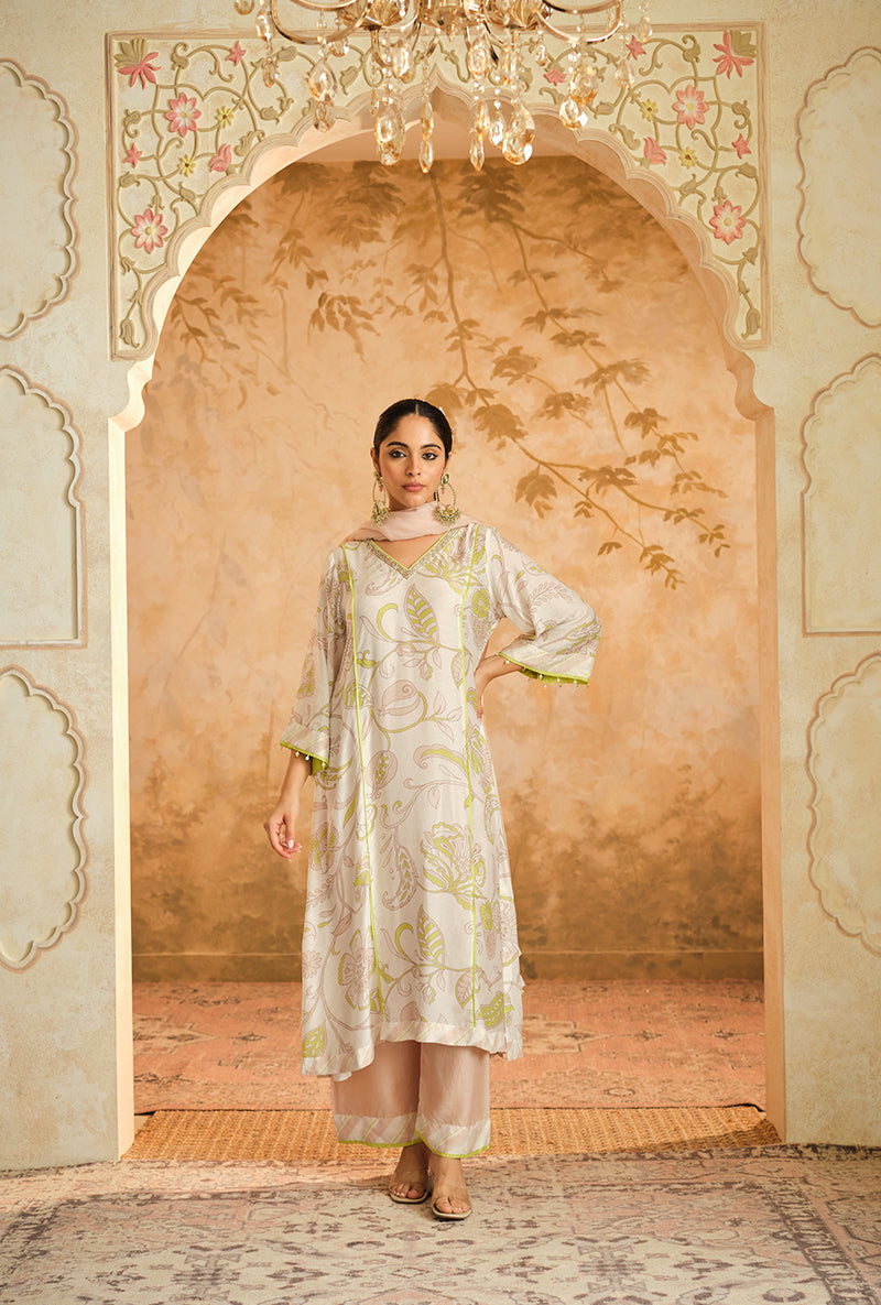 Ivory Floral Digital Printed Goonj Kurta Set