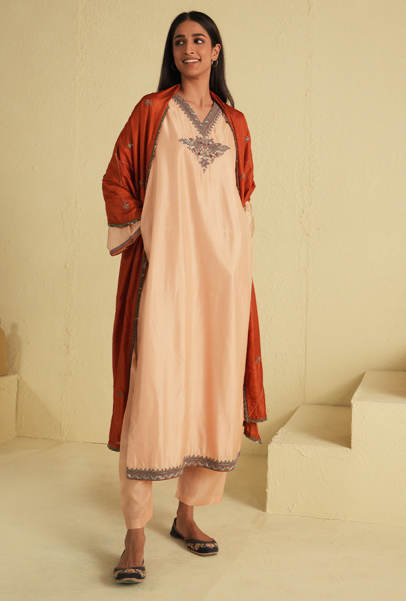 Spanish Villa Straight Cut Noorie Kurta Set