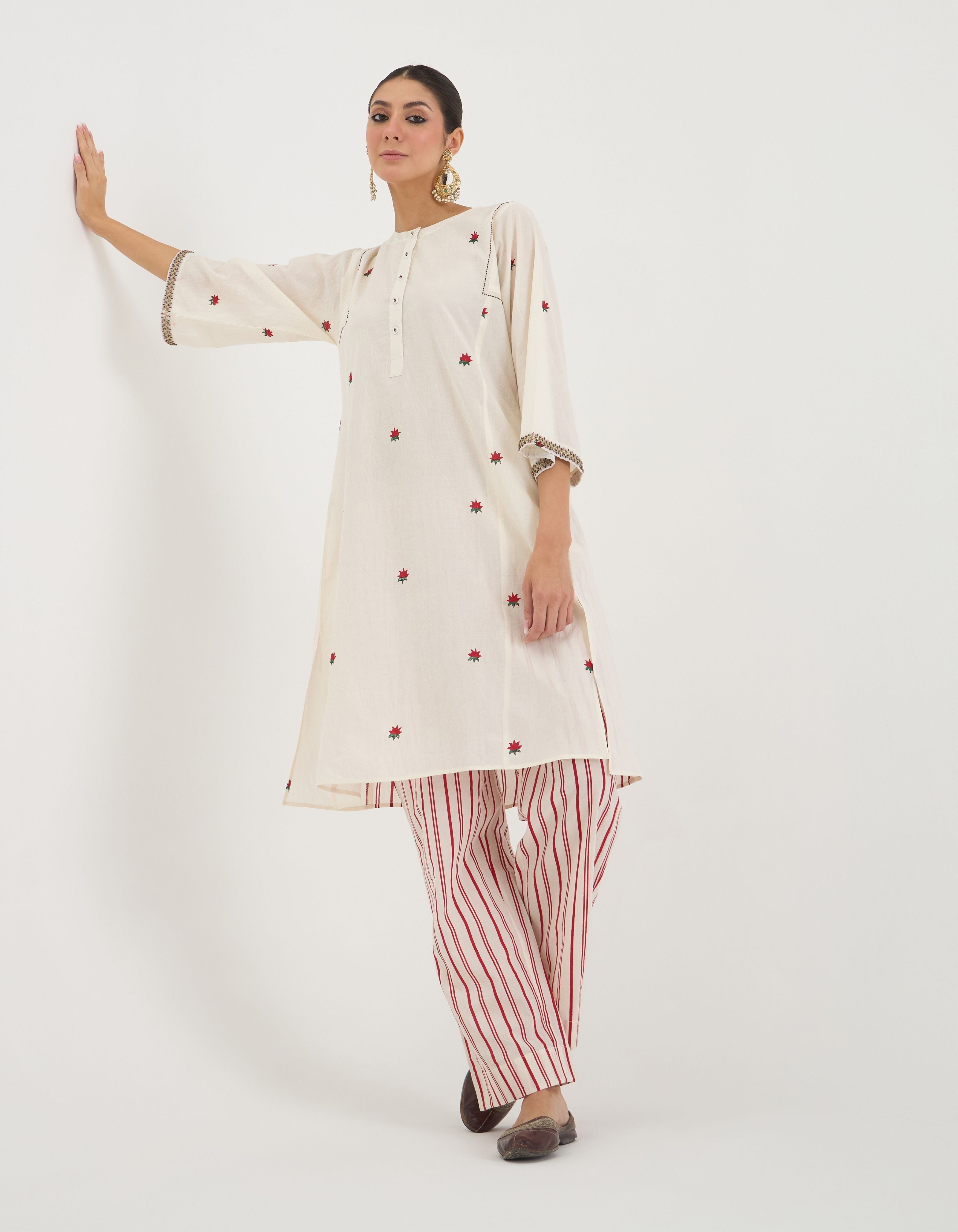 Off White Lotus Kalidaar Sukhi Kurta Set