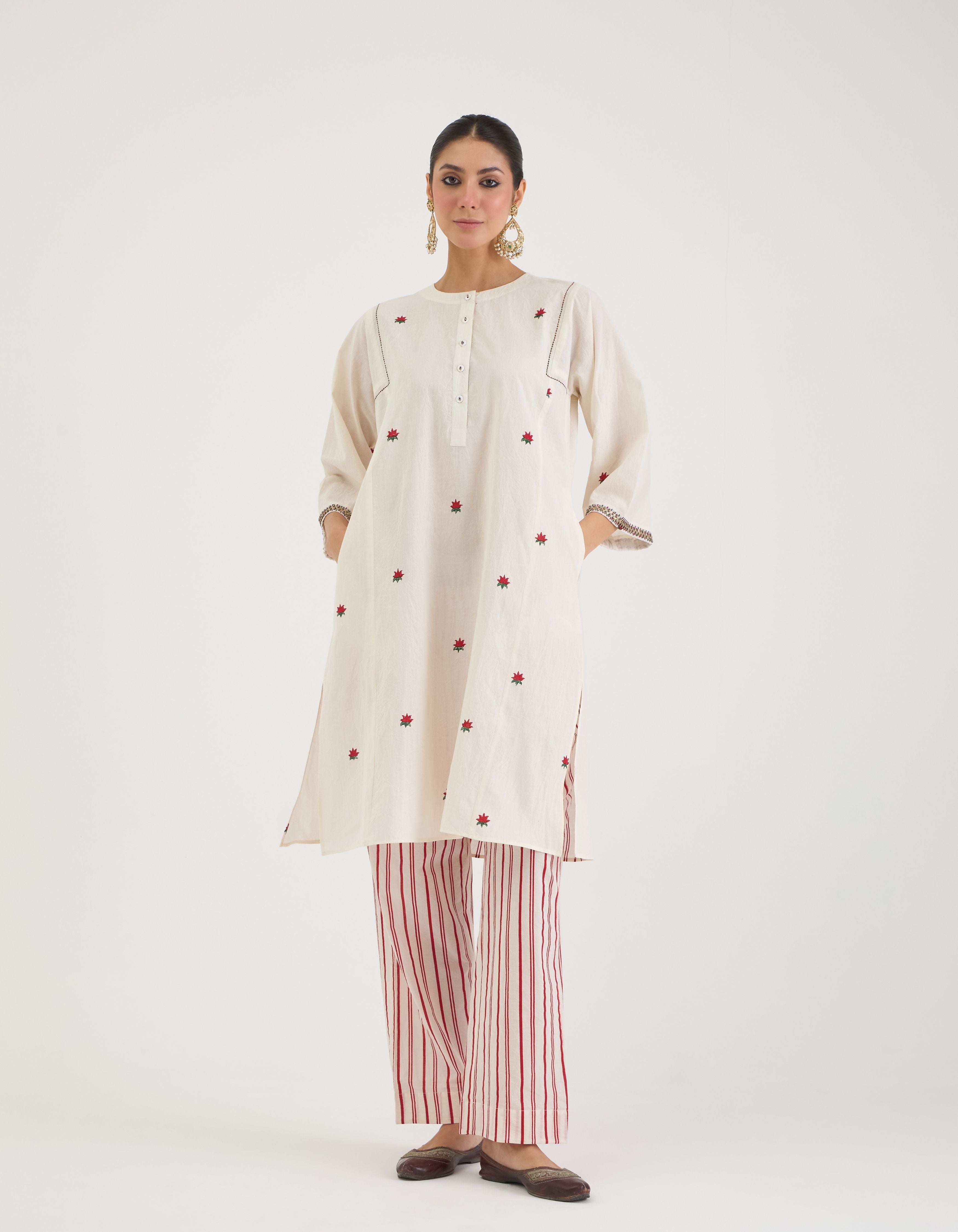 Off White Lotus Kalidaar Sukhi Kurta Set