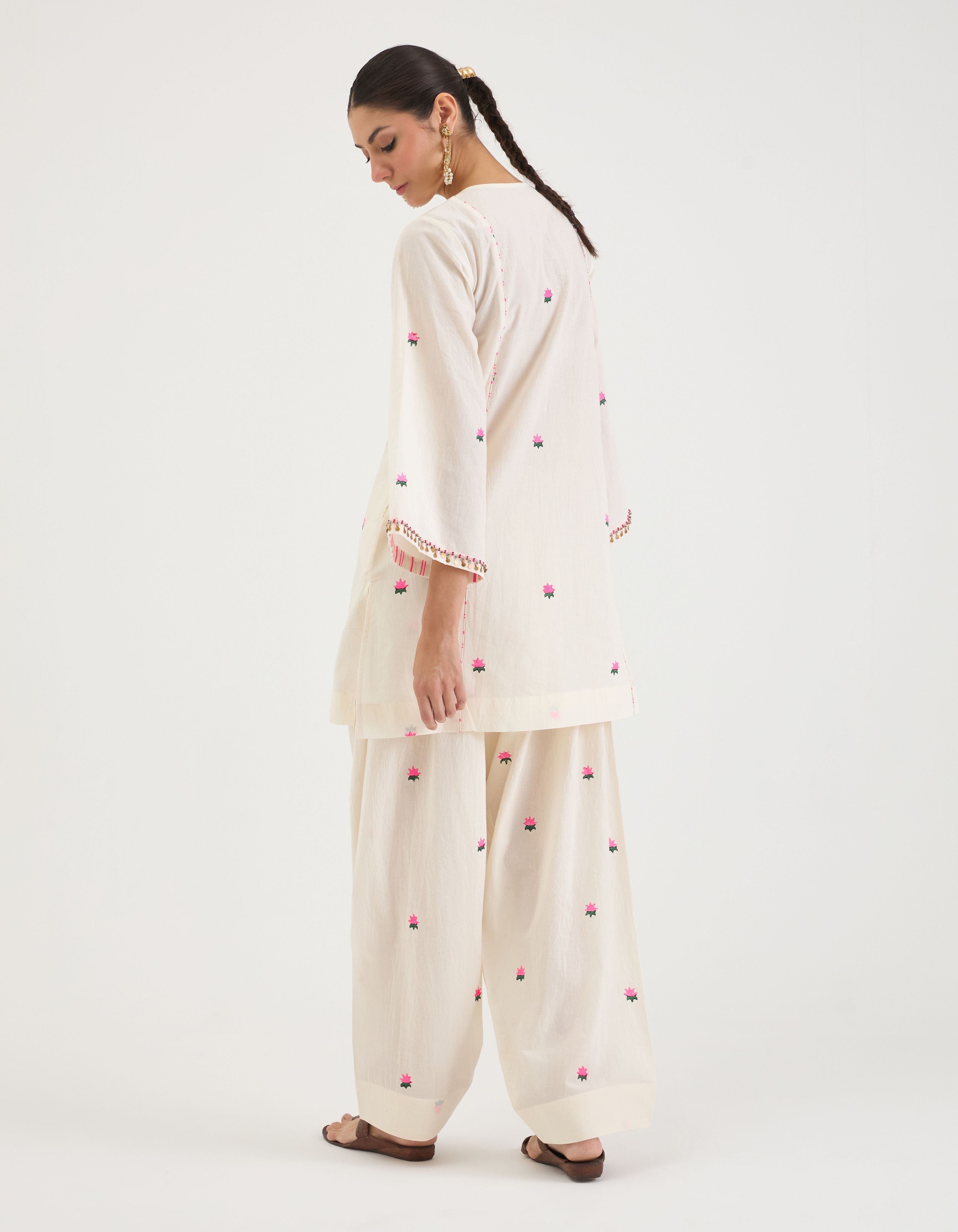 Off White Lotus Print Short Sukhi Kurta Set