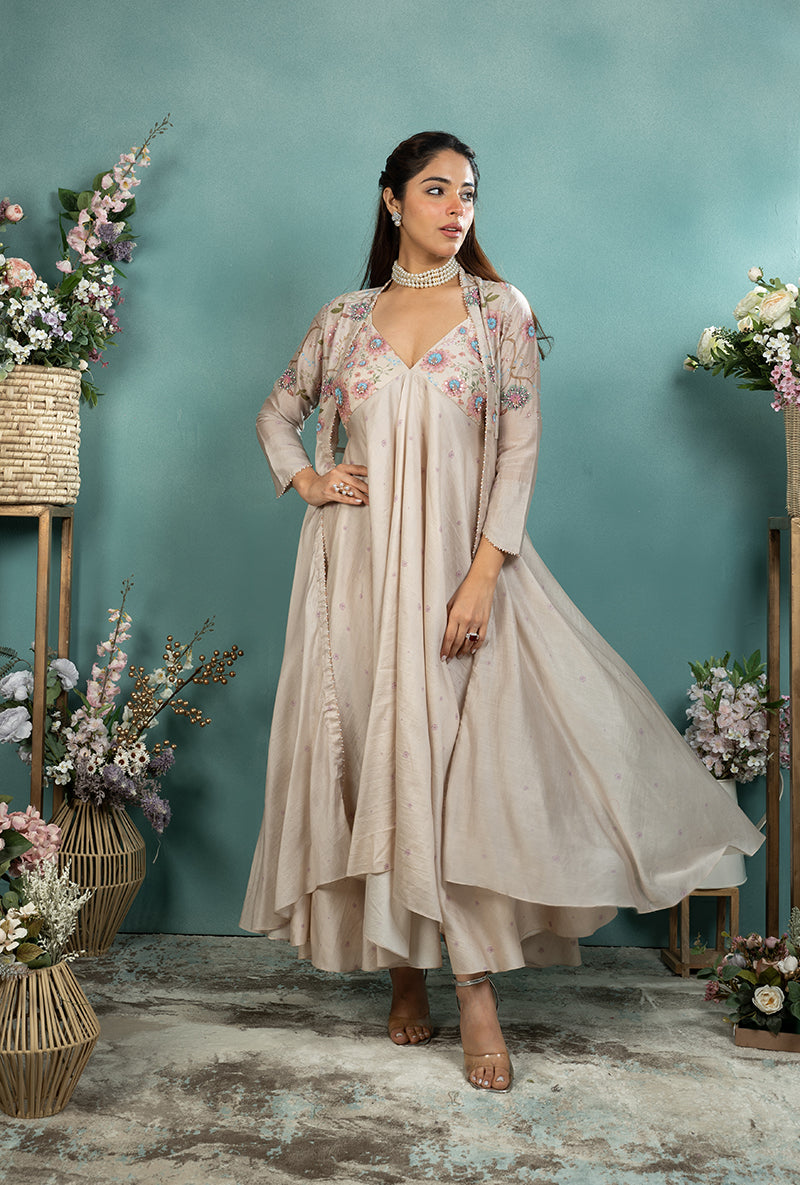 Ivory Mughal Made In Heaven Jacket Set