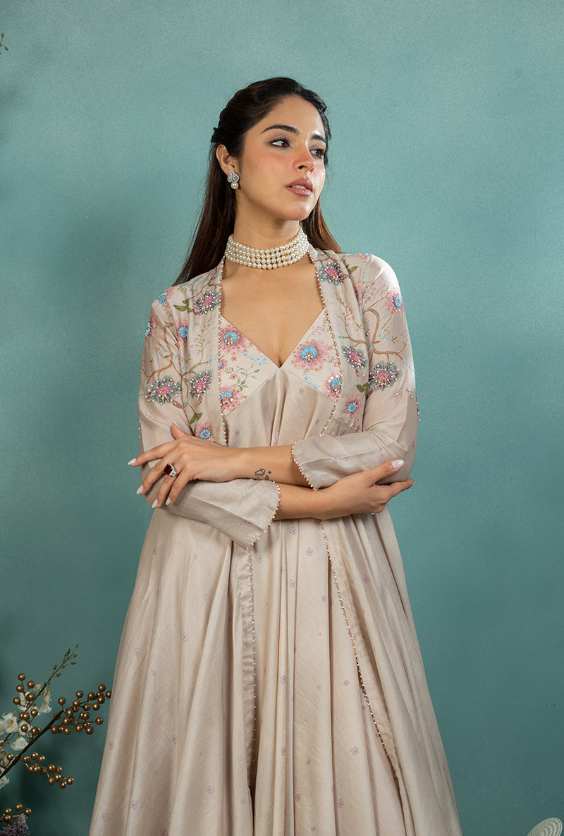 Ivory Mughal Made In Heaven Jacket Set