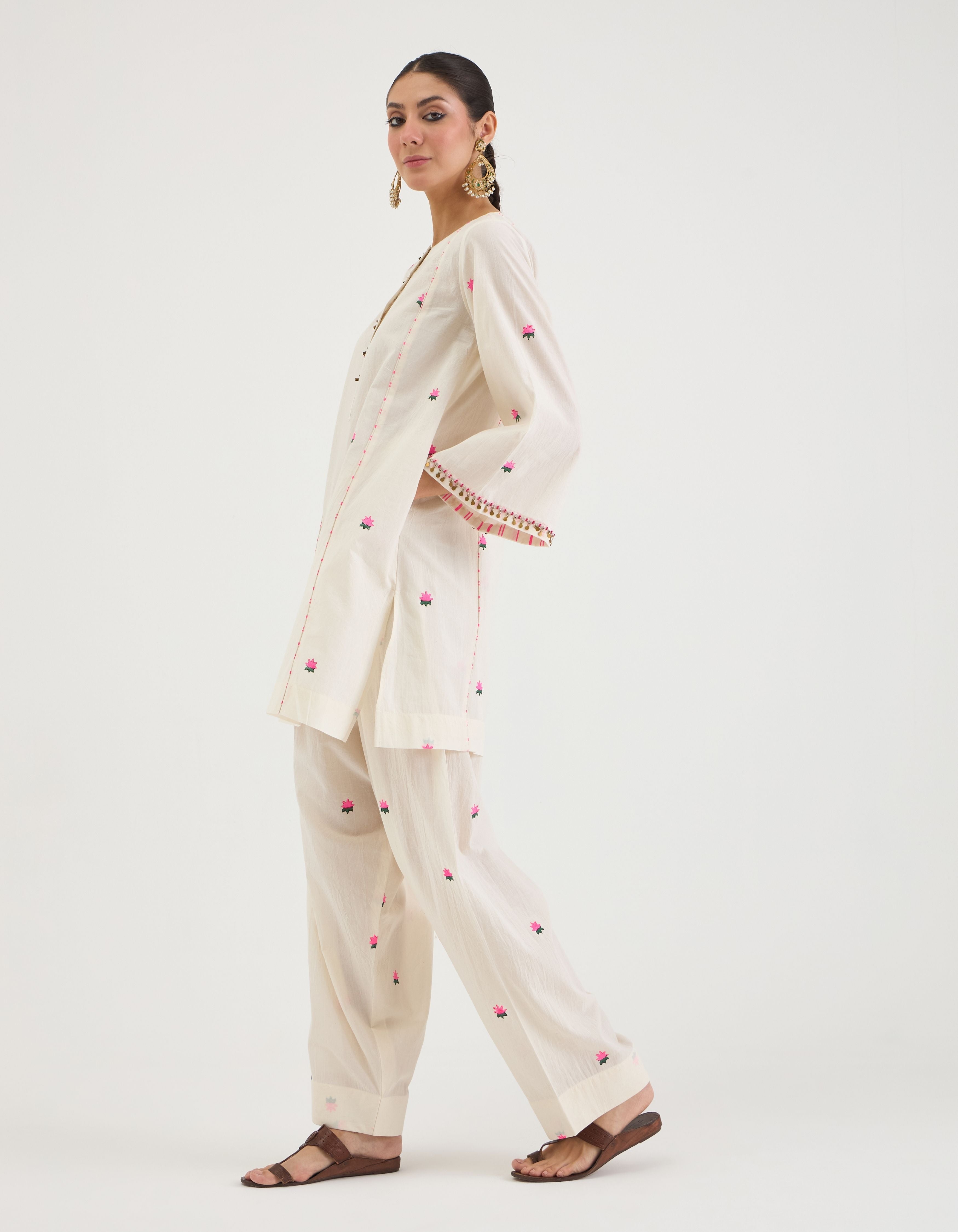 Off White Lotus Print Short Sukhi Kurta Set