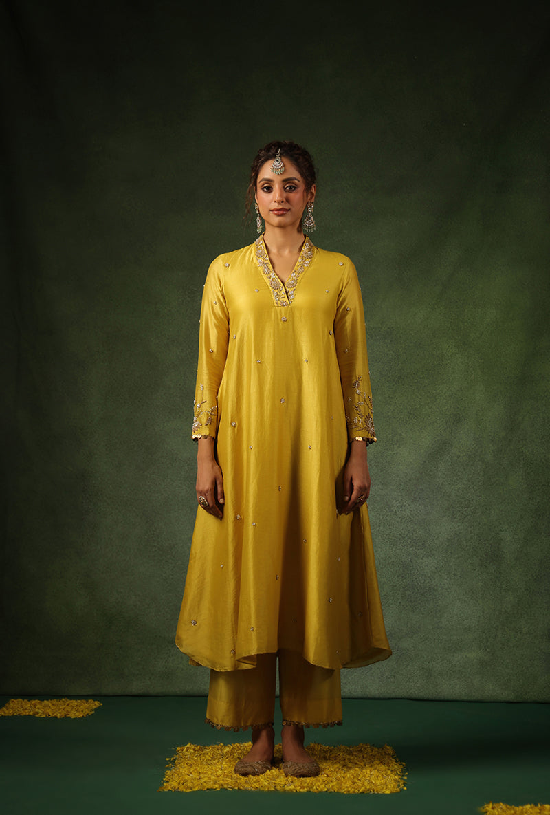 Yellow Overlap Neckline Ishq Kurta Set