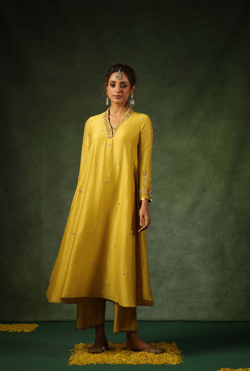 Yellow Overlap Neckline Ishq Kurta Set