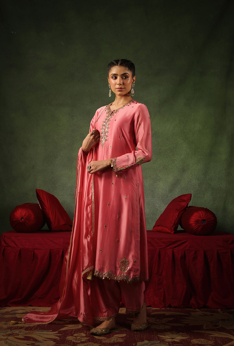 Pink Ambi Buta Ishq Kurta Set