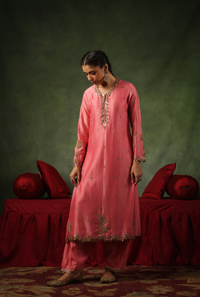 Pink Ambi Buta Ishq Kurta Set