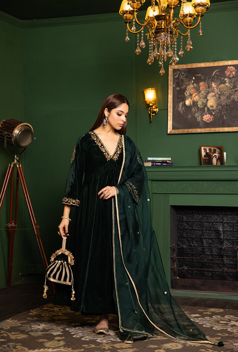Bottle Green Velvet Empire Line Dastaan Kurta Set