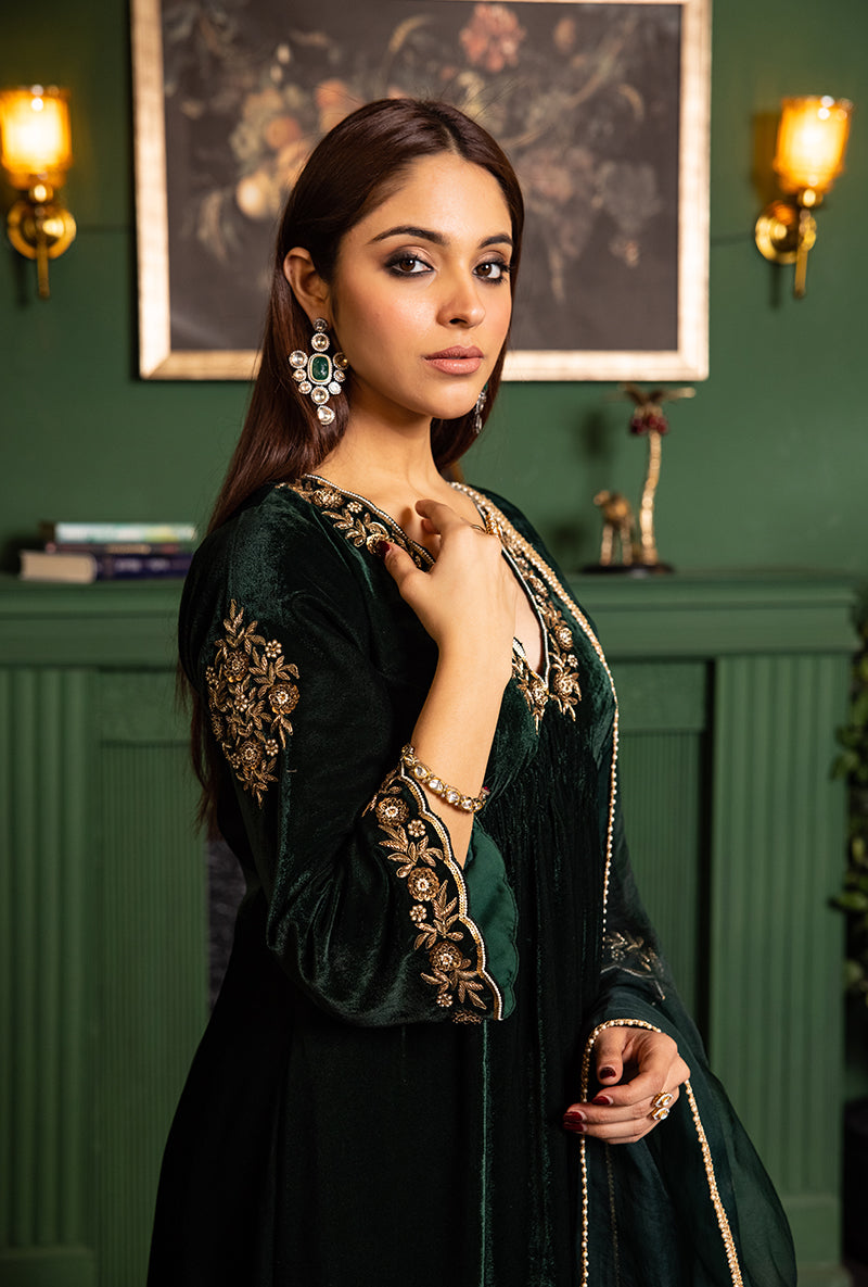Bottle Green Velvet Empire Line Dastaan Kurta Set