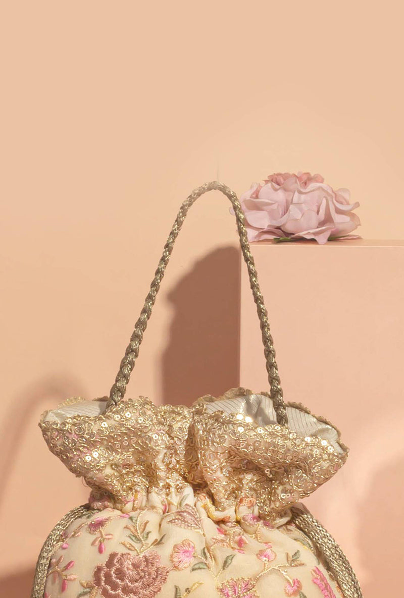 Heer Floral Embroidered Potli