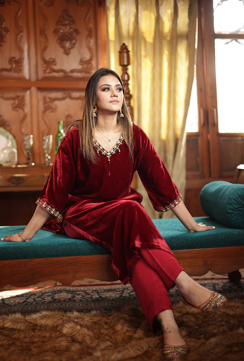 Red Velvet Jannat Kaftan Set
