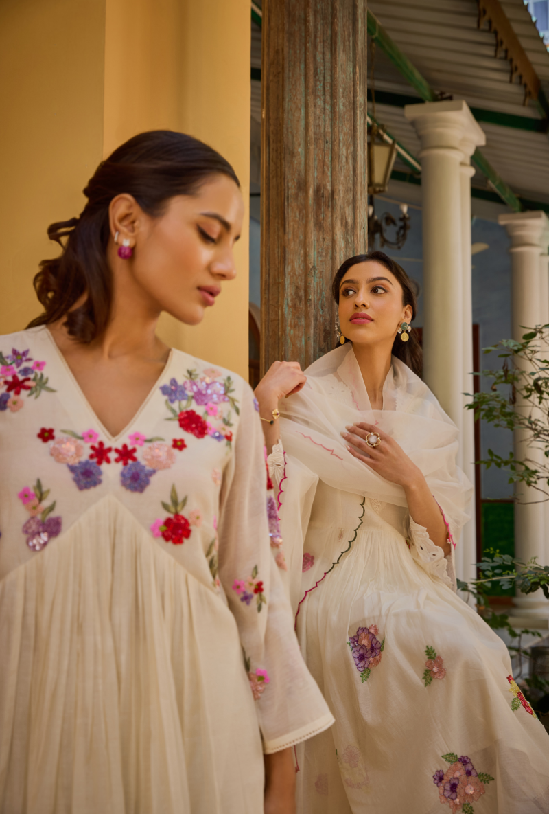 Ivory Hand Embroidered Kalidaar Anaardana Kurta Set
