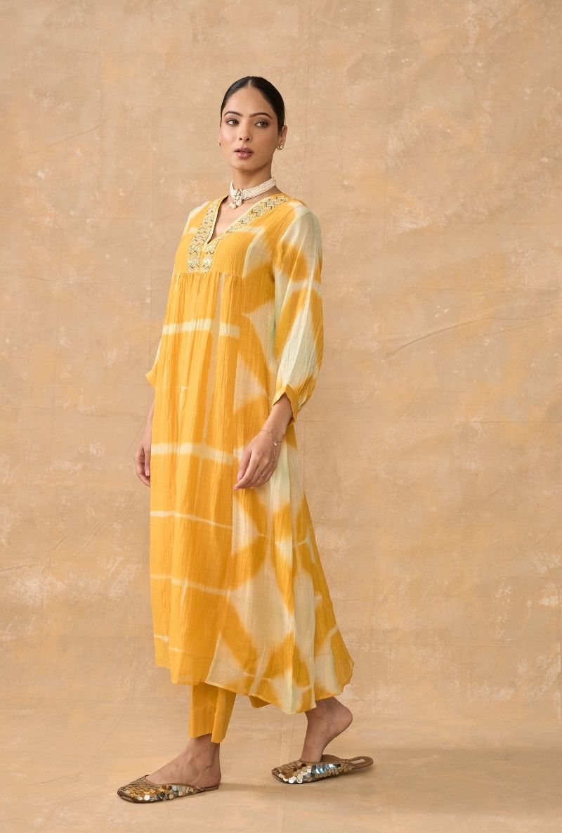 Yellow Beaded Neck Clamp Dye Ruhi 2.0 Kurta Set
