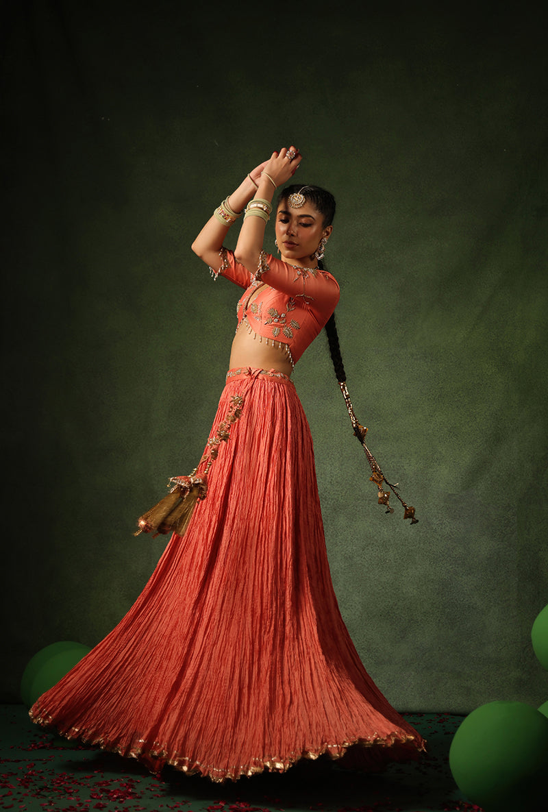 Peach Zardosi Buta Ishq Lehenga Set