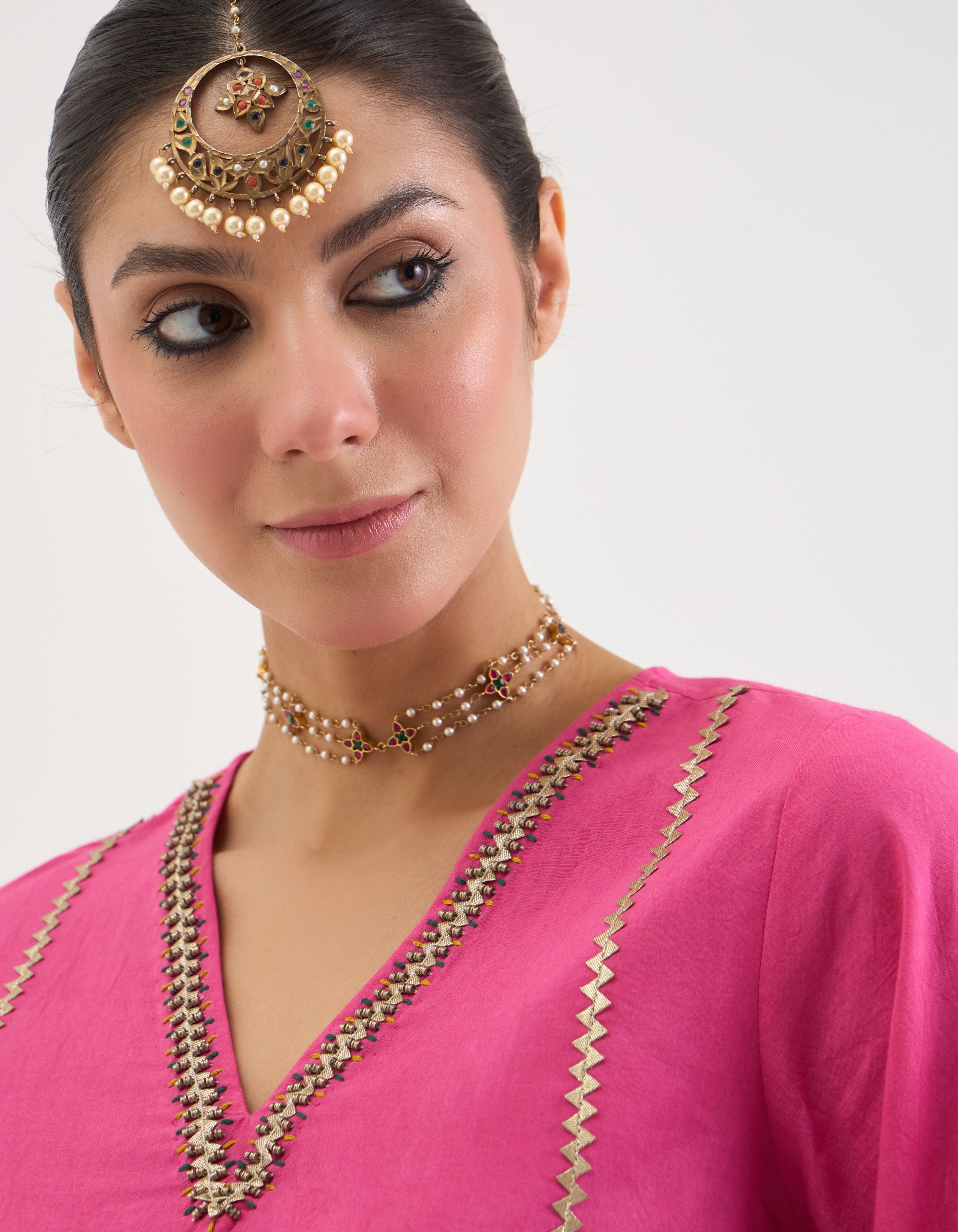 Rose Pink V-Neck Short Sukhi Kurta Set