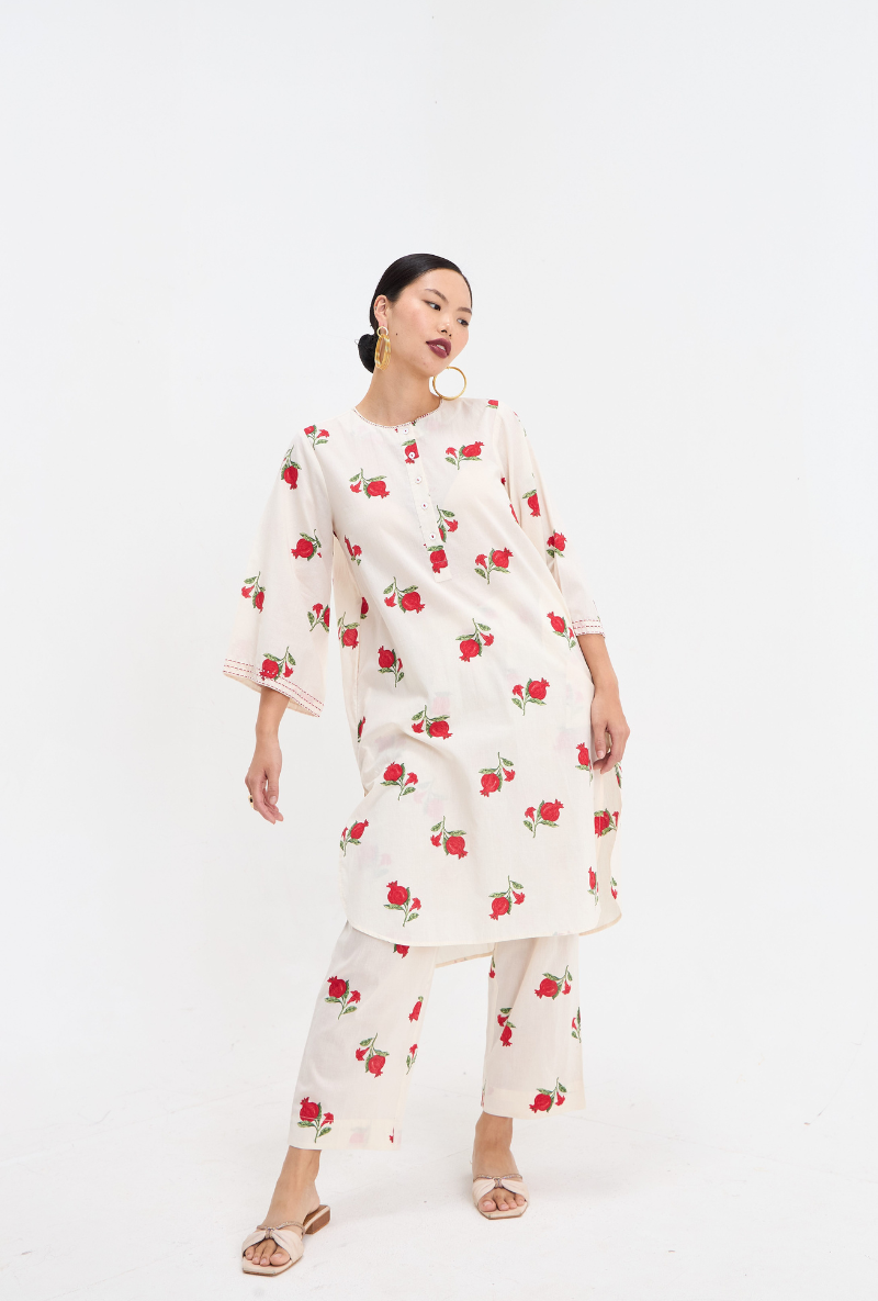 Meghna Nayyar in White Anaar Print Love Letters Kurta Set