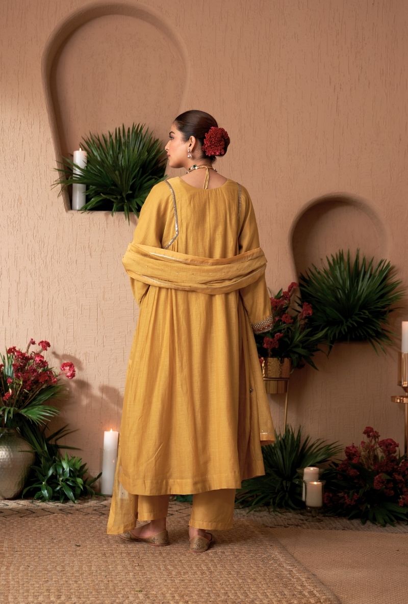 Mustard Square Sleeve Naveli Kurta Set